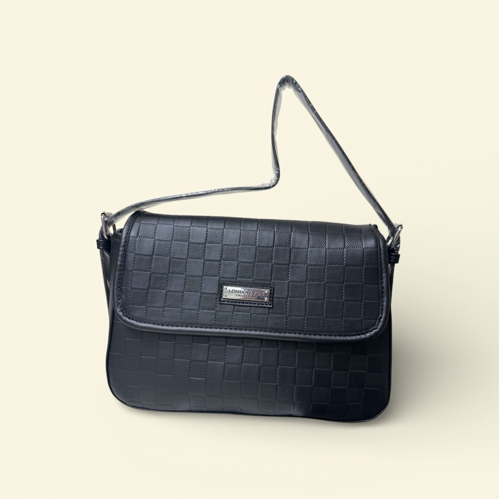 London Fog Black Quilted Shoulder Bag